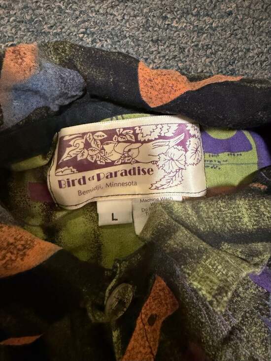 Vintage Bird of Paradise Bemidji Minnesota Abstract Print Button Up Shirt Size L - Picture 2 of 7